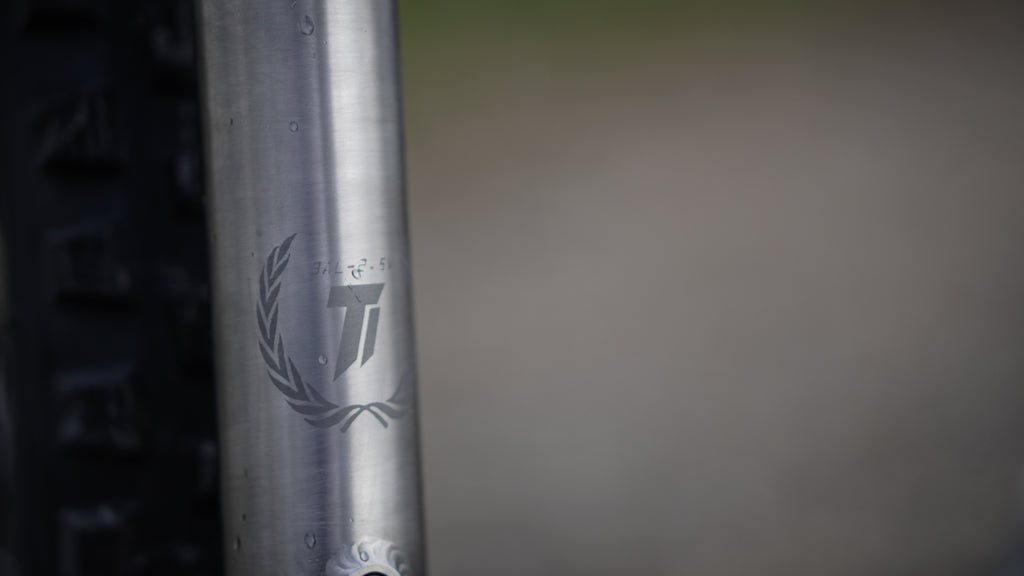 Chilli Dog (Titanium) - Enduro