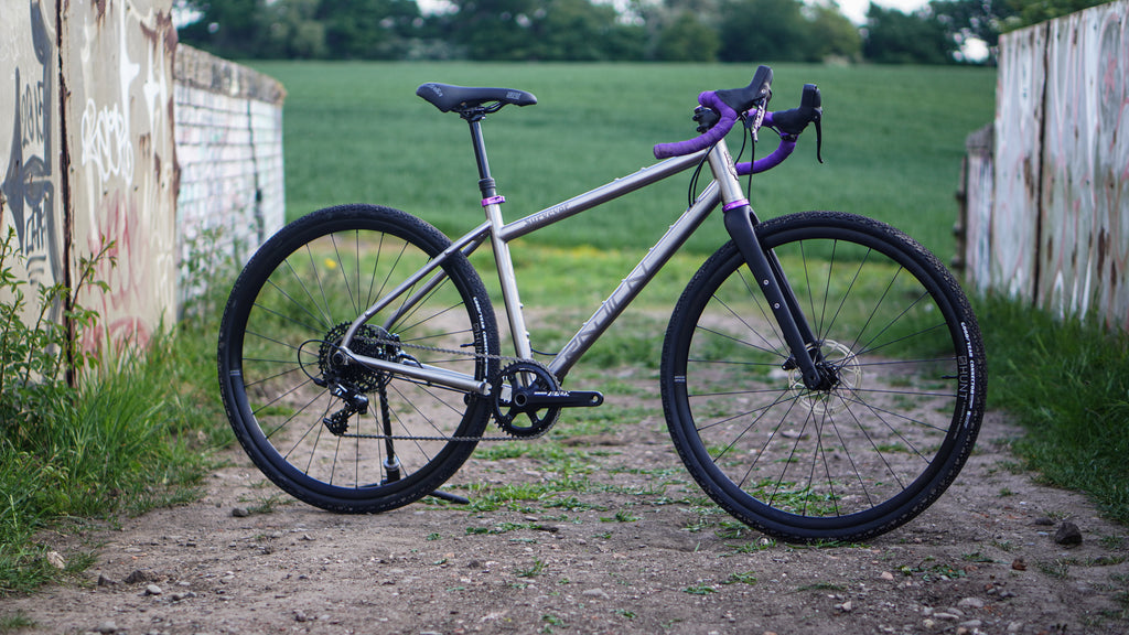 Surveyor (Titanium) - Gravel