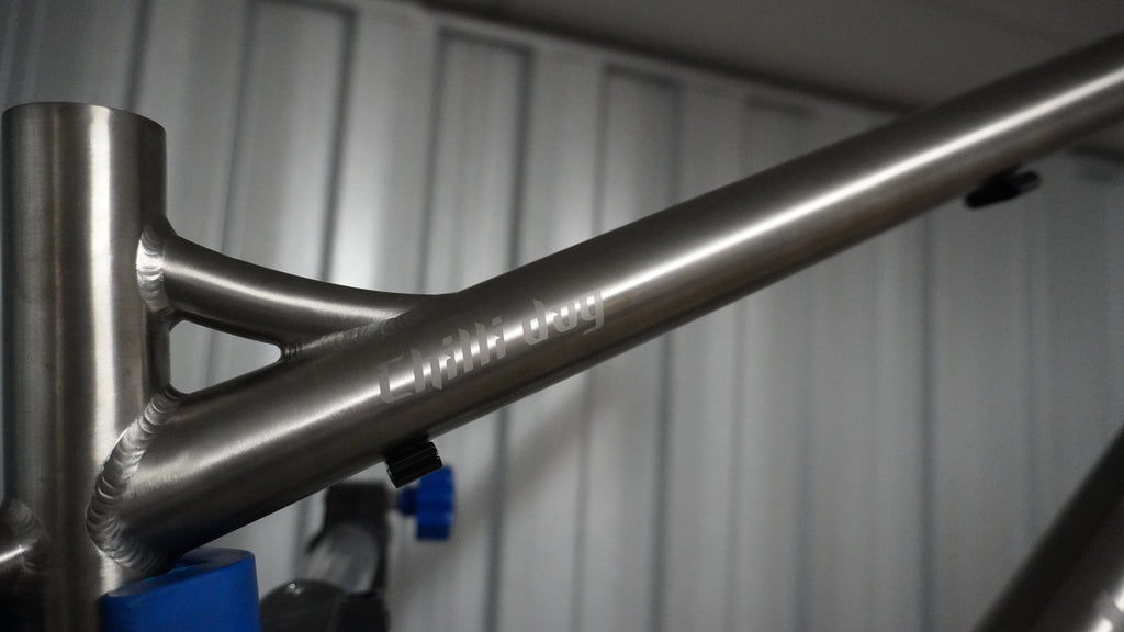 Chilli Dog (Titanium) - MX - Stock Frame