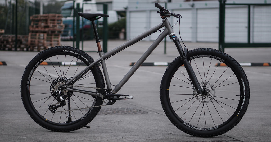 Eastridge - Ex Display (Complete Bike)