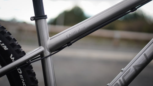 Chilli Dog (Titanium) - Ex Demo